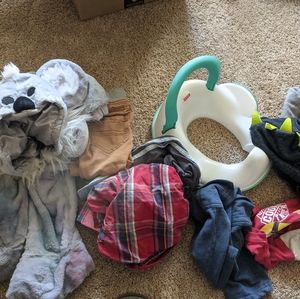 2t clothes and potty